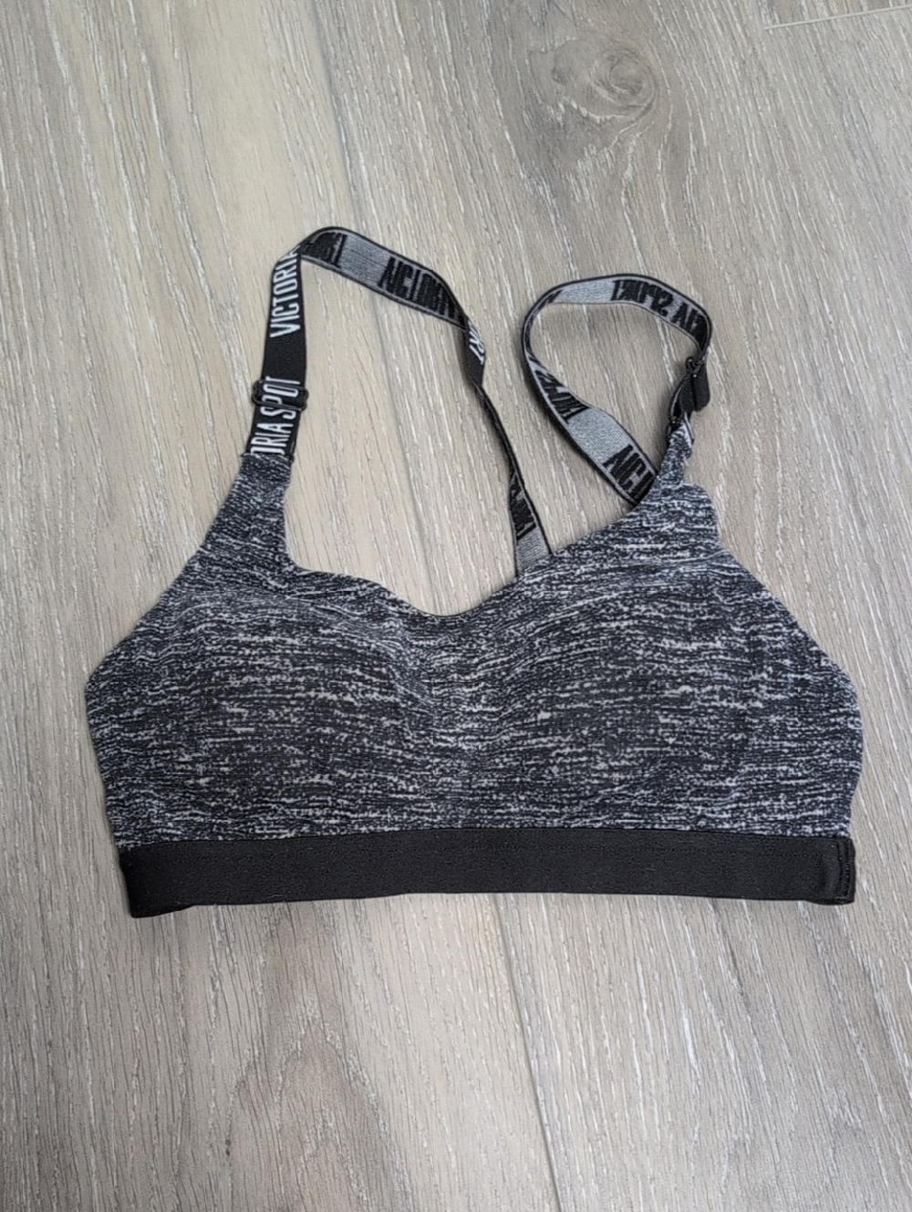 Victoria Secret Grey Wireless Sports Bra
